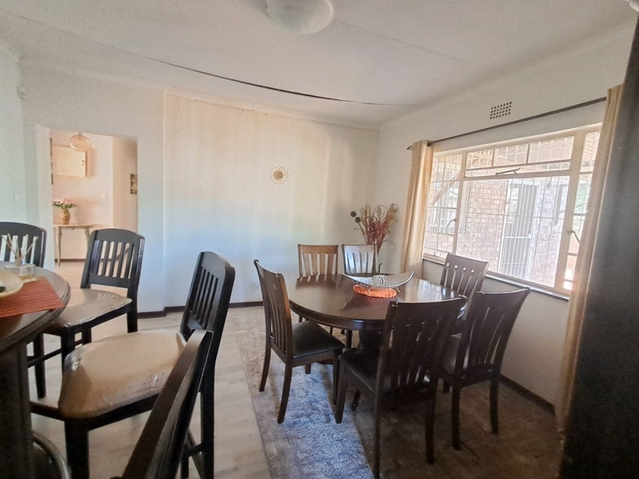 5 Bedroom Property for Sale in Vaalpark Free State